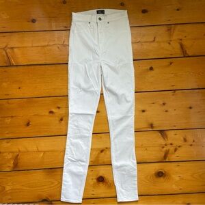 Abercrombie & Fitch Women's White Ultra High Rise Jean Leggings Size 26 LONG
